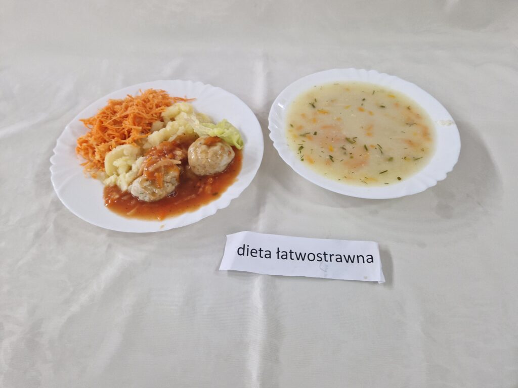 klopsiki, zupa jarzynowa