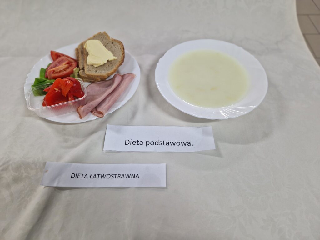 zupa mleczna, szynka, pomidor