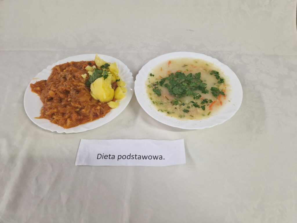 bigos, ziemniaki, zupa jarzynowa