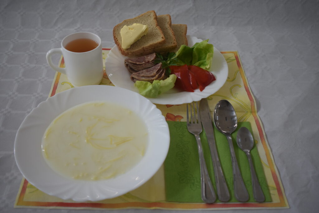 wędlina,pieczywo, masło