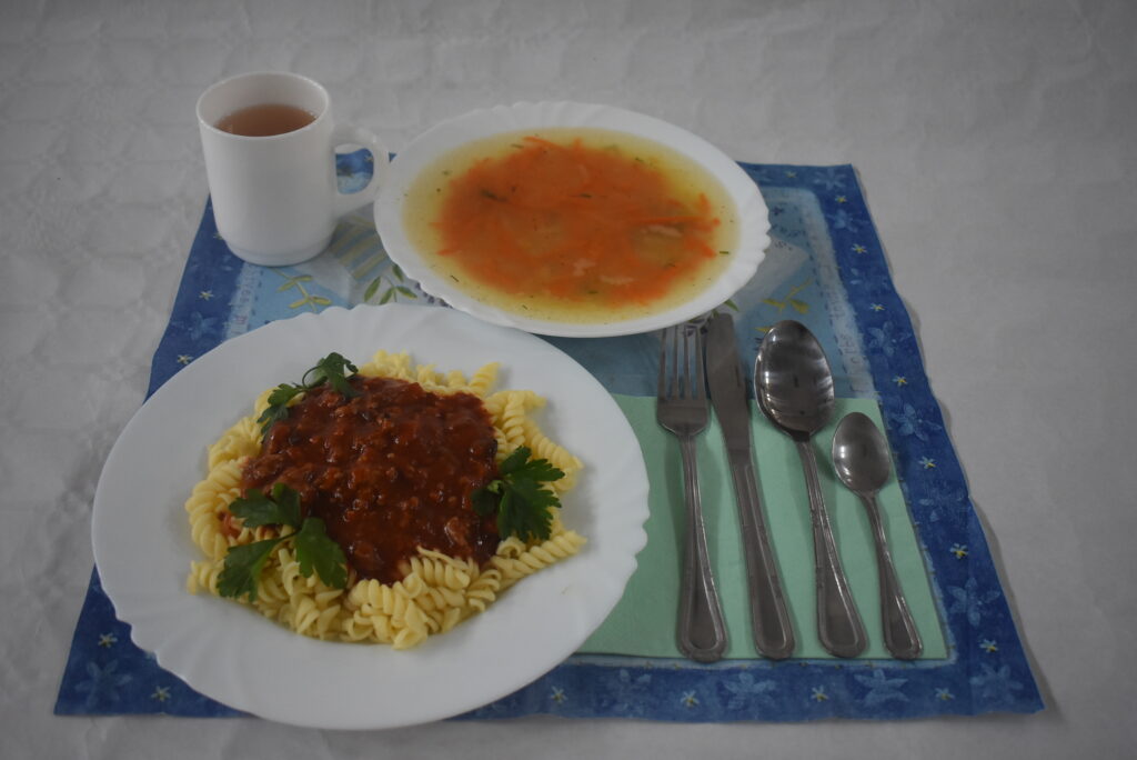 makaron, sos, zupa