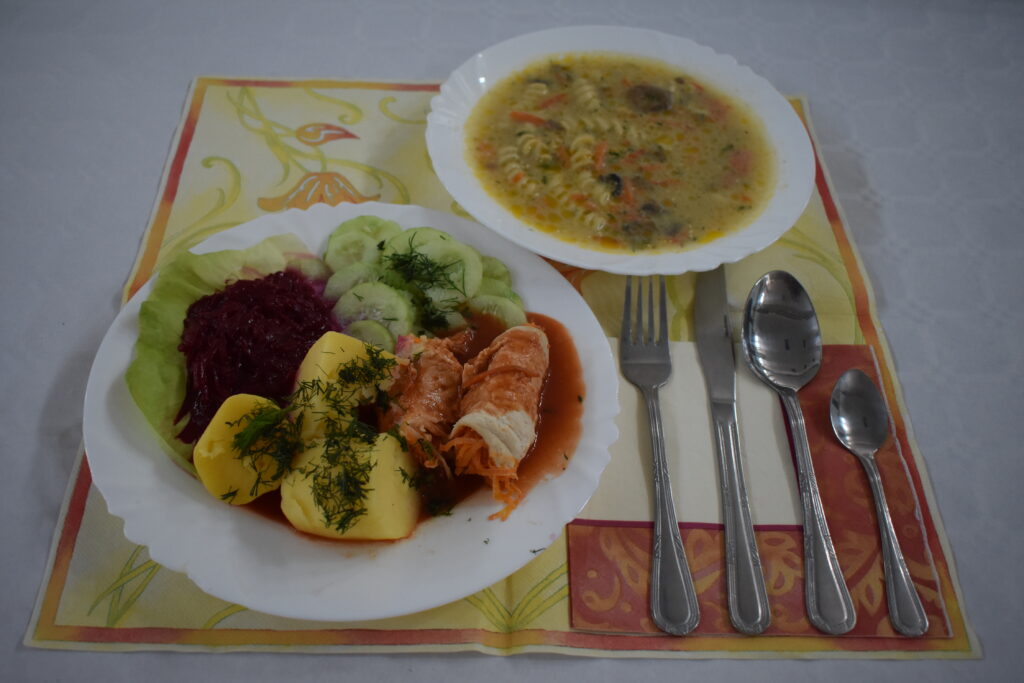 zupa z makaronem, ziemniaki
