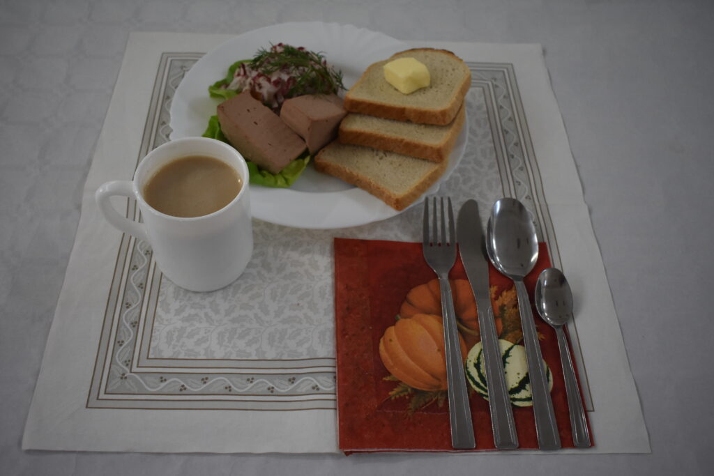 pasztet, pieczywo, masło