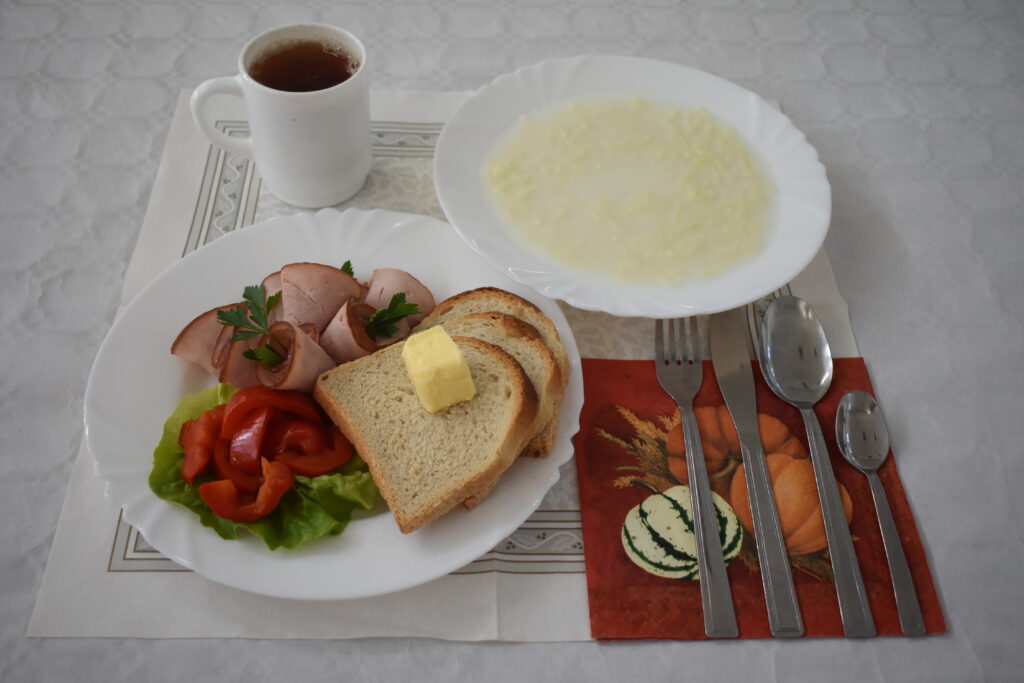 masło, szynka, papryka, zupa mleczna