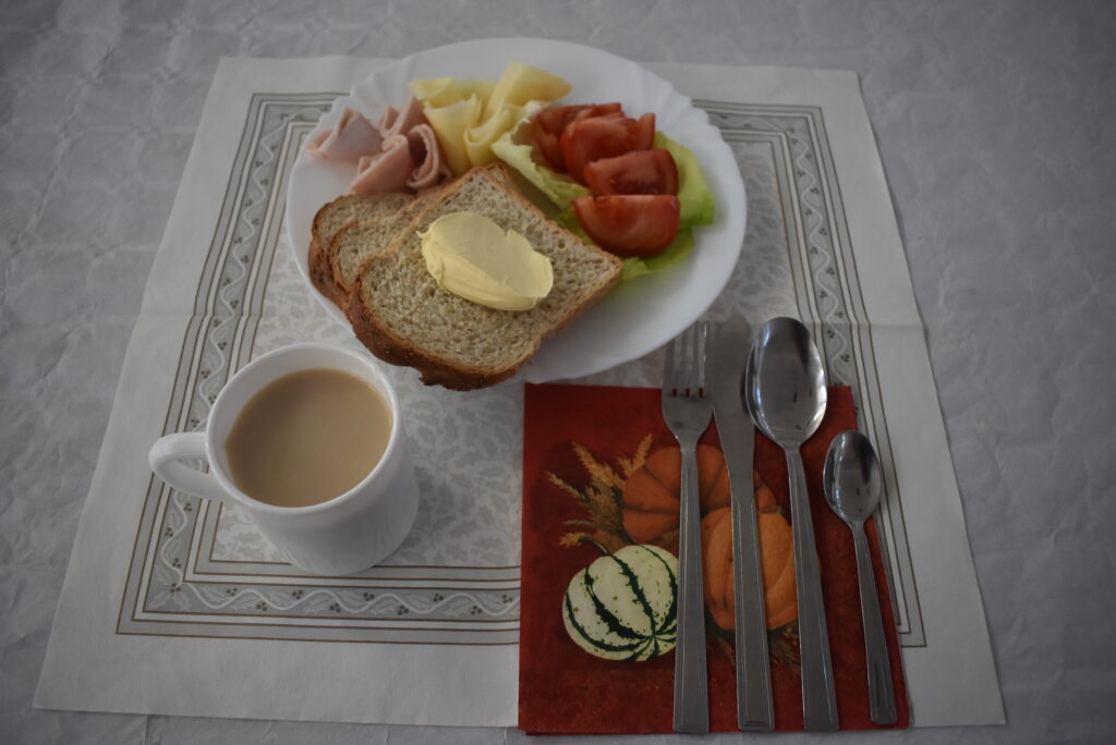 pomidor, masło, szynka