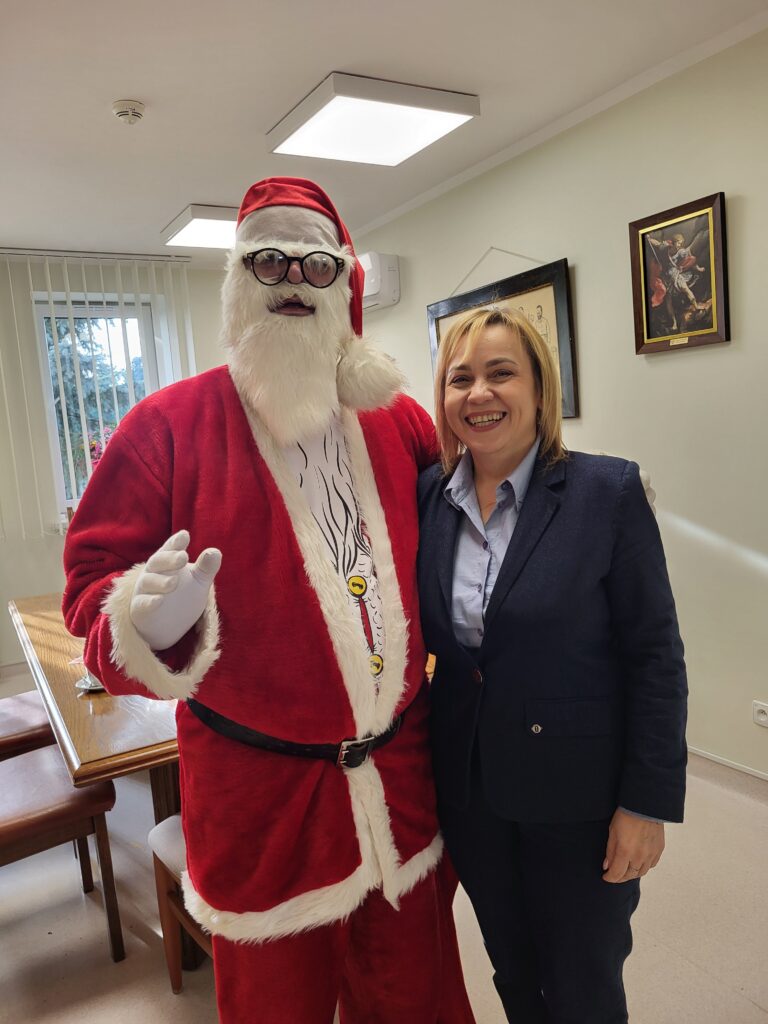 św. Mikołaj i dyrektorka szpitala